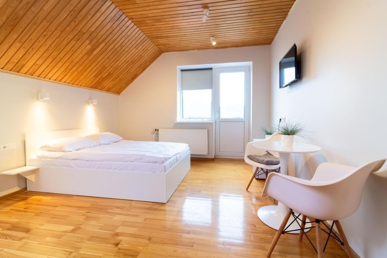 V36 Apartments Паланга Экстерьер фото